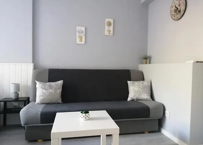 Hotel La Piazza Sjoemen