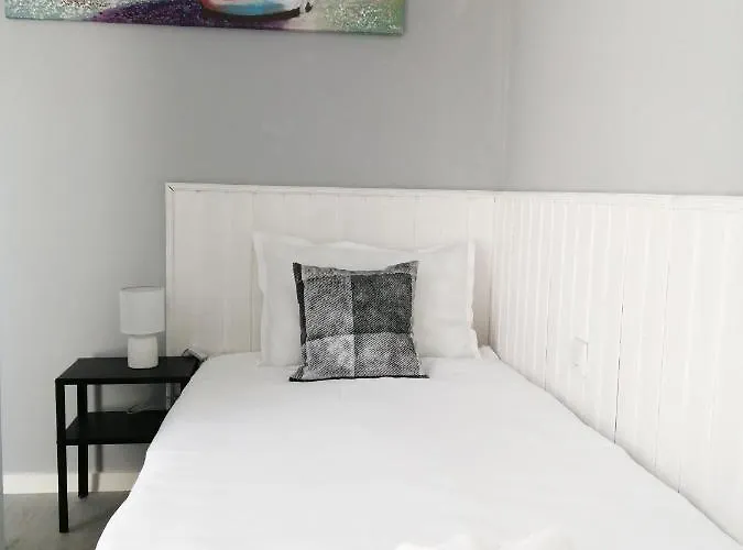 La Piazza Hotel Sjoemen