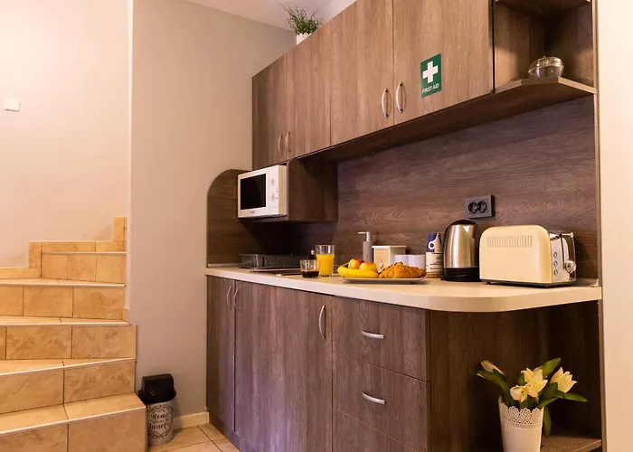 La Piazza Hotel Sjoemen